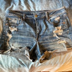 American eagle size 14 Jean shorts